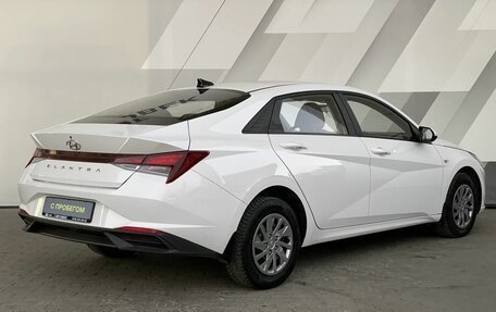 Hyundai Elantra, 2022 год, 1 988 000 рублей, 5 фотография