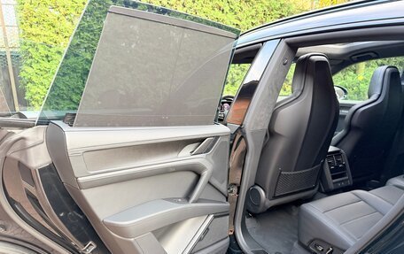 Porsche Cayenne, 2026 год, 35 000 000 рублей, 15 фотография