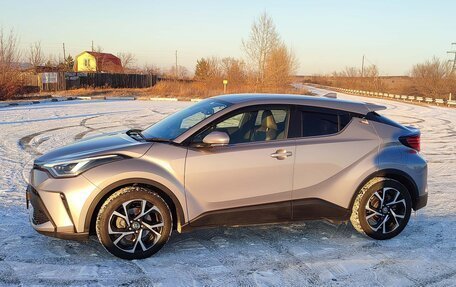 Toyota C-HR I рестайлинг, 2020 год, 1 890 000 рублей, 4 фотография