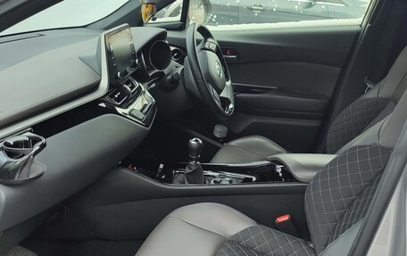 Toyota C-HR I рестайлинг, 2020 год, 1 890 000 рублей, 18 фотография