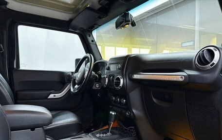 Jeep Wrangler, 2012 год, 2 649 000 рублей, 13 фотография