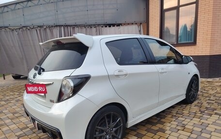 Toyota Vitz, 2015 год, 1 150 000 рублей, 10 фотография