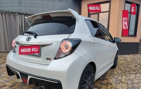 Toyota Vitz, 2015 год, 1 150 000 рублей, 5 фотография