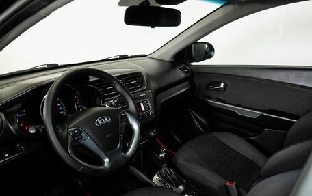 KIA Rio III рестайлинг, 2015 год, 1 033 000 рублей, 5 фотография