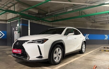 Lexus UX I, 2020 год, 3 050 000 рублей, 1 фотография