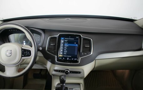 Volvo XC90 II рестайлинг, 2018 год, 2 777 000 рублей, 14 фотография