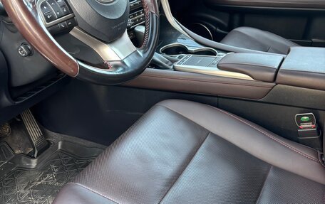 Lexus RX IV рестайлинг, 2019 год, 4 750 000 рублей, 13 фотография