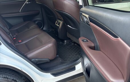 Lexus RX IV рестайлинг, 2019 год, 4 750 000 рублей, 18 фотография