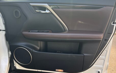Lexus RX IV рестайлинг, 2019 год, 4 750 000 рублей, 21 фотография
