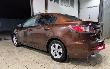 Mazda 3, 2011 год, 823 000 рублей, 24 фотография
