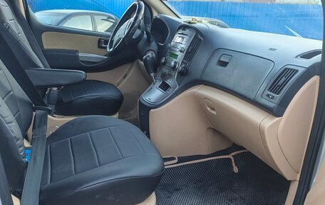 Hyundai Grand Starex Grand Starex I рестайлинг 2, 2008 год, 1 650 000 рублей, 13 фотография