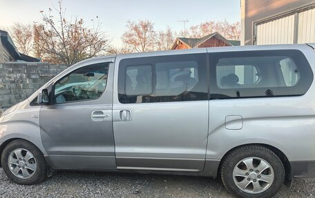 Hyundai Grand Starex Grand Starex I рестайлинг 2, 2008 год, 1 650 000 рублей, 17 фотография