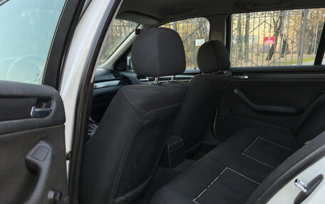 BMW 3 серия, 2002 год, 640 000 рублей, 16 фотография