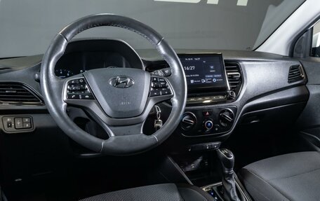 Hyundai Solaris II рестайлинг, 2021 год, 1 485 000 рублей, 5 фотография