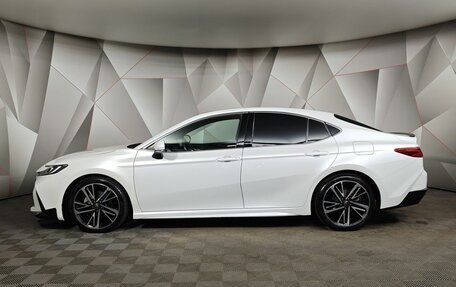 Toyota Camry, 2024 год, 3 470 000 рублей, 5 фотография