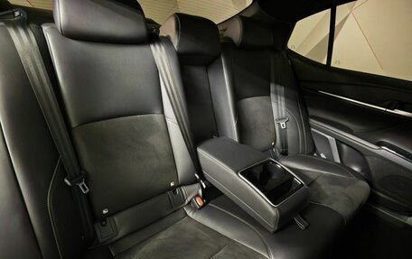 Toyota Camry, 2024 год, 3 470 000 рублей, 16 фотография