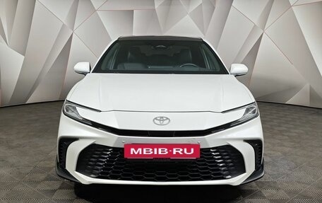Toyota Camry, 2024 год, 3 470 000 рублей, 7 фотография