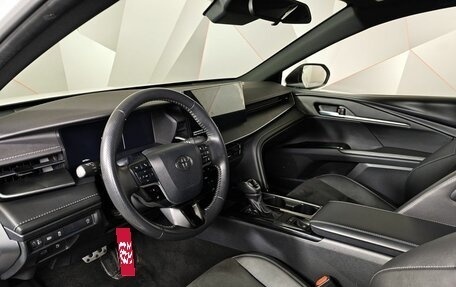 Toyota Camry, 2024 год, 3 470 000 рублей, 18 фотография