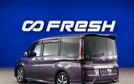 Honda Stepwgn IV рестайлинг, 2016 год, 1 990 046 рублей, 2 фотография