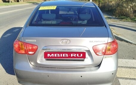 Hyundai Elantra IV, 2011 год, 680 000 рублей, 2 фотография