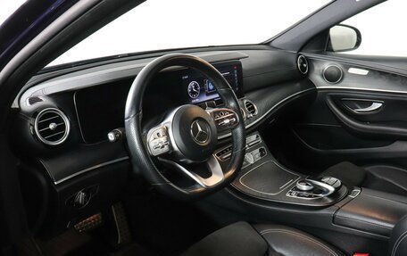 Mercedes-Benz E-Класс, 2018 год, 3 297 000 рублей, 9 фотография