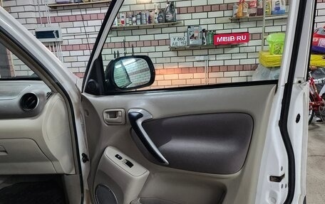 Toyota RAV4, 2001 год, 670 000 рублей, 7 фотография