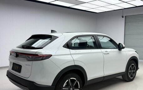 Honda Vezel, 2023 год, 2 212 000 рублей, 4 фотография
