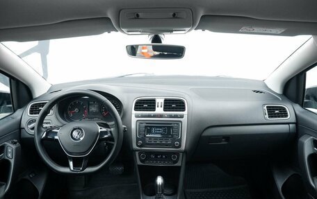 Volkswagen Polo VI (EU Market), 2017 год, 1 097 100 рублей, 8 фотография