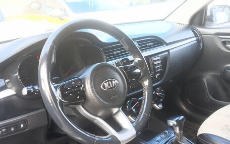 KIA Rio IV, 2019 год, 1 350 000 рублей, 9 фотография