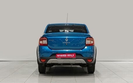 Renault Logan II, 2018 год, 890 000 рублей, 4 фотография