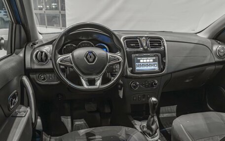 Renault Logan II, 2018 год, 890 000 рублей, 6 фотография