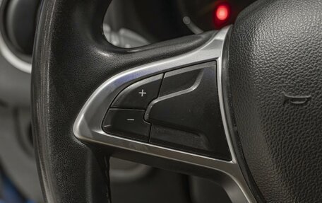Renault Logan II, 2018 год, 890 000 рублей, 19 фотография