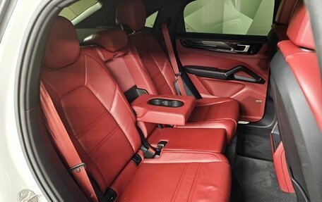 Porsche Cayenne III, 2021 год, 8 712 000 рублей, 15 фотография