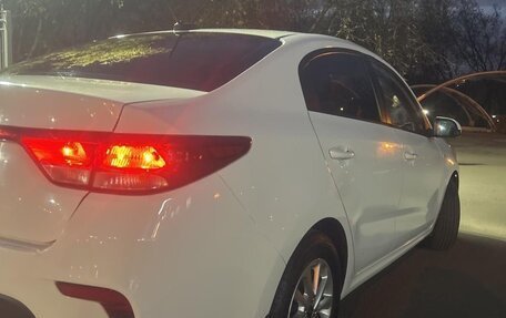 KIA Rio IV, 2019 год, 980 000 рублей, 5 фотография