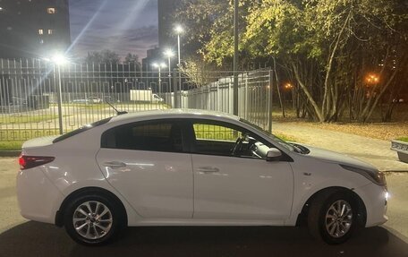 KIA Rio IV, 2019 год, 980 000 рублей, 6 фотография