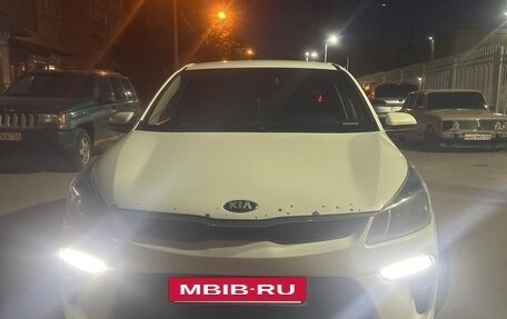 KIA Rio IV, 2019 год, 980 000 рублей, 4 фотография