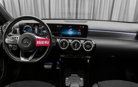Mercedes-Benz A-Класс, 2020 год, 2 290 000 рублей, 8 фотография