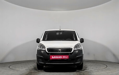 Peugeot Partner II рестайлинг 2, 2017 год, 1 550 000 рублей, 2 фотография