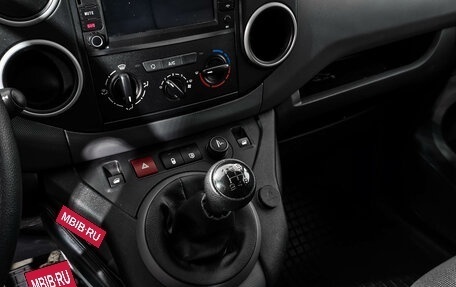 Peugeot Partner II рестайлинг 2, 2017 год, 1 550 000 рублей, 10 фотография