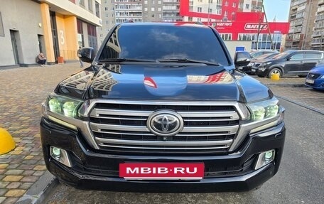 Toyota Land Cruiser 200, 2016 год, 3 900 000 рублей, 15 фотография