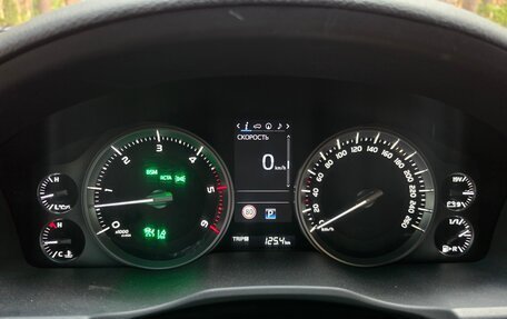 Toyota Land Cruiser 200, 2016 год, 3 900 000 рублей, 35 фотография