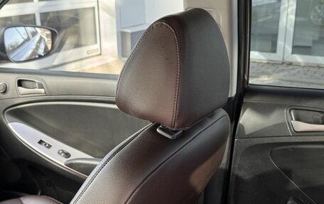 Hyundai Solaris II рестайлинг, 2016 год, 1 000 000 рублей, 17 фотография