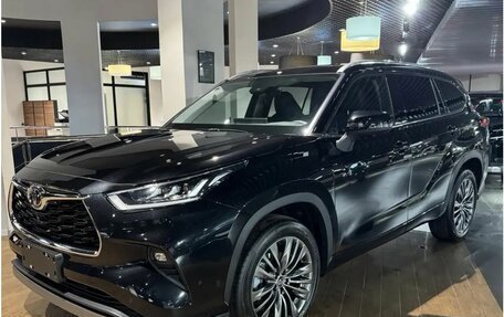 Toyota Highlander, 2026 год, 5 750 000 рублей, 3 фотография
