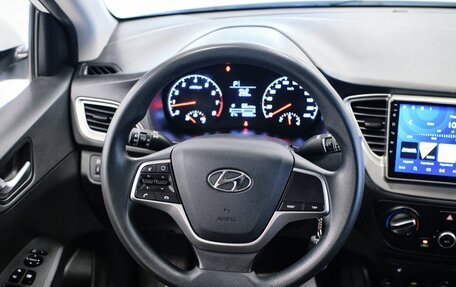 Hyundai Solaris II рестайлинг, 2020 год, 1 375 000 рублей, 10 фотография