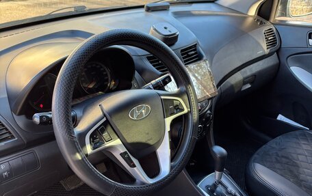 Hyundai Solaris II рестайлинг, 2011 год, 718 000 рублей, 11 фотография