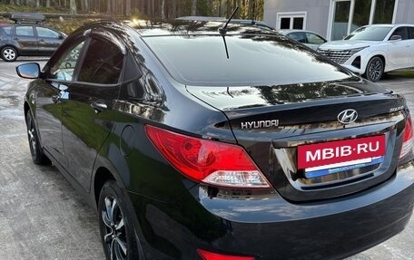 Hyundai Solaris II рестайлинг, 2011 год, 718 000 рублей, 4 фотография