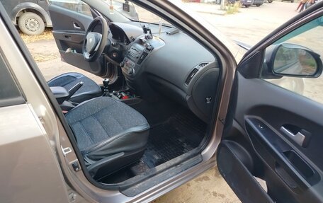 KIA cee'd I рестайлинг, 2008 год, 620 000 рублей, 10 фотография
