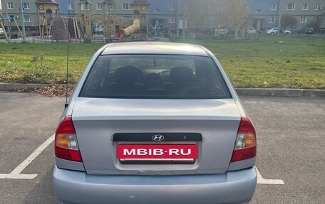 Hyundai Accent II, 2004 год, 130 000 рублей, 2 фотография