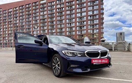 BMW 3 серия, 2021 год, 3 900 000 рублей, 2 фотография