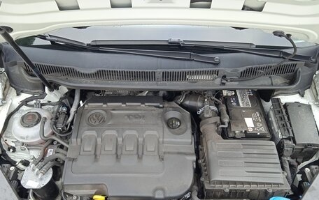 Volkswagen Touran III, 2018 год, 1 640 000 рублей, 17 фотография